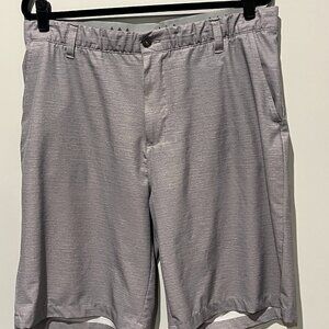 Falls Creek Men's Shorts, Size 38, Smoke-Free Home